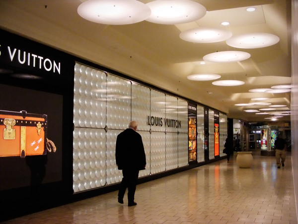 Retail - Louis Vuitton, Short Hills Mall, NJ